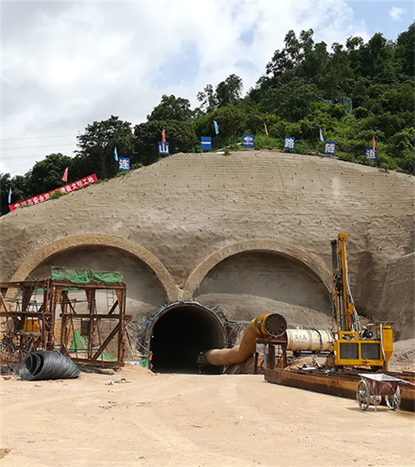 阿波罗未来产业城启动区基础设施项目连山一路、永勤路隧道工程