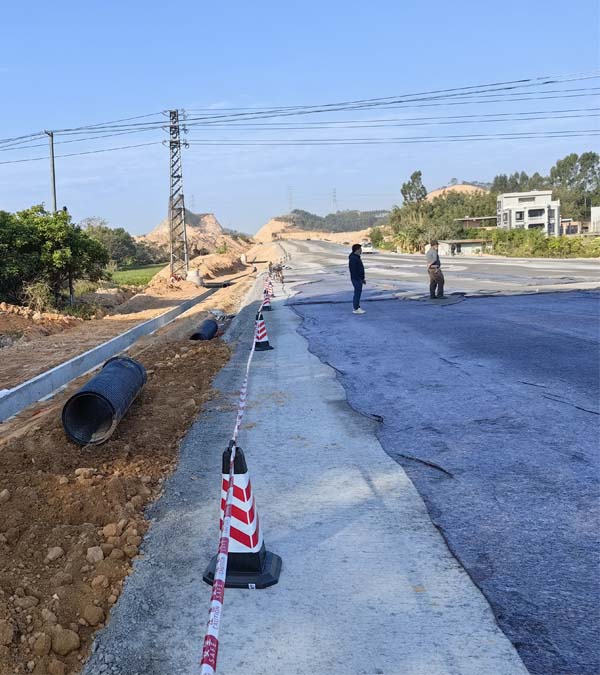 信宜南药培育园区南园大道新建工程在建